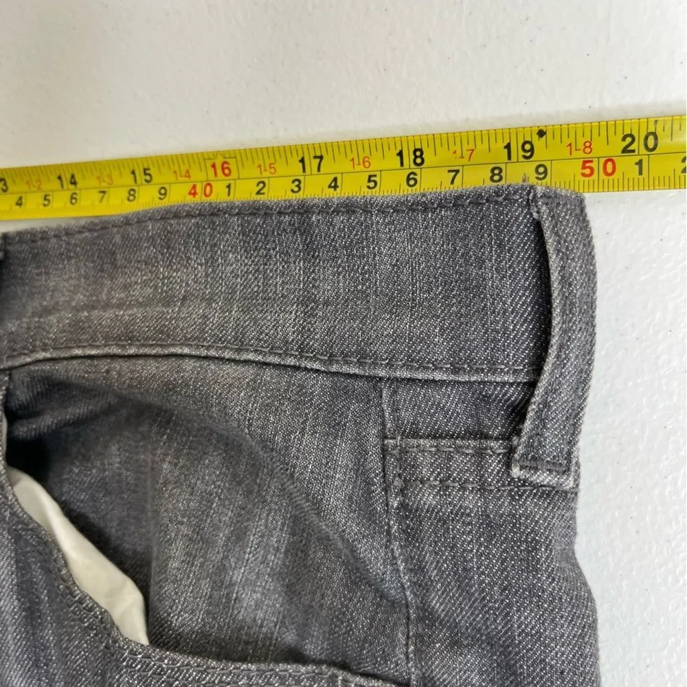 Old Navy Sweetheart Gray Five Pocket Jeans Straight Leg Women 16 Cotton Spandex